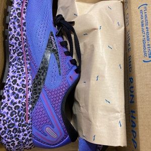 Brooks Ghost 7.5 NWT
